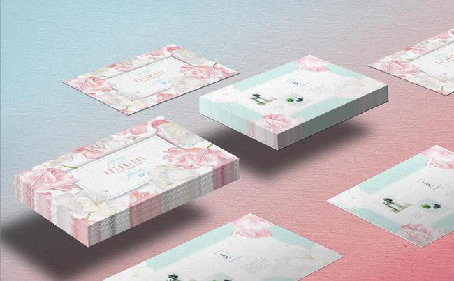 唯美花卉浪漫高雅品牌宣传册画册通用PPT模板缩略图